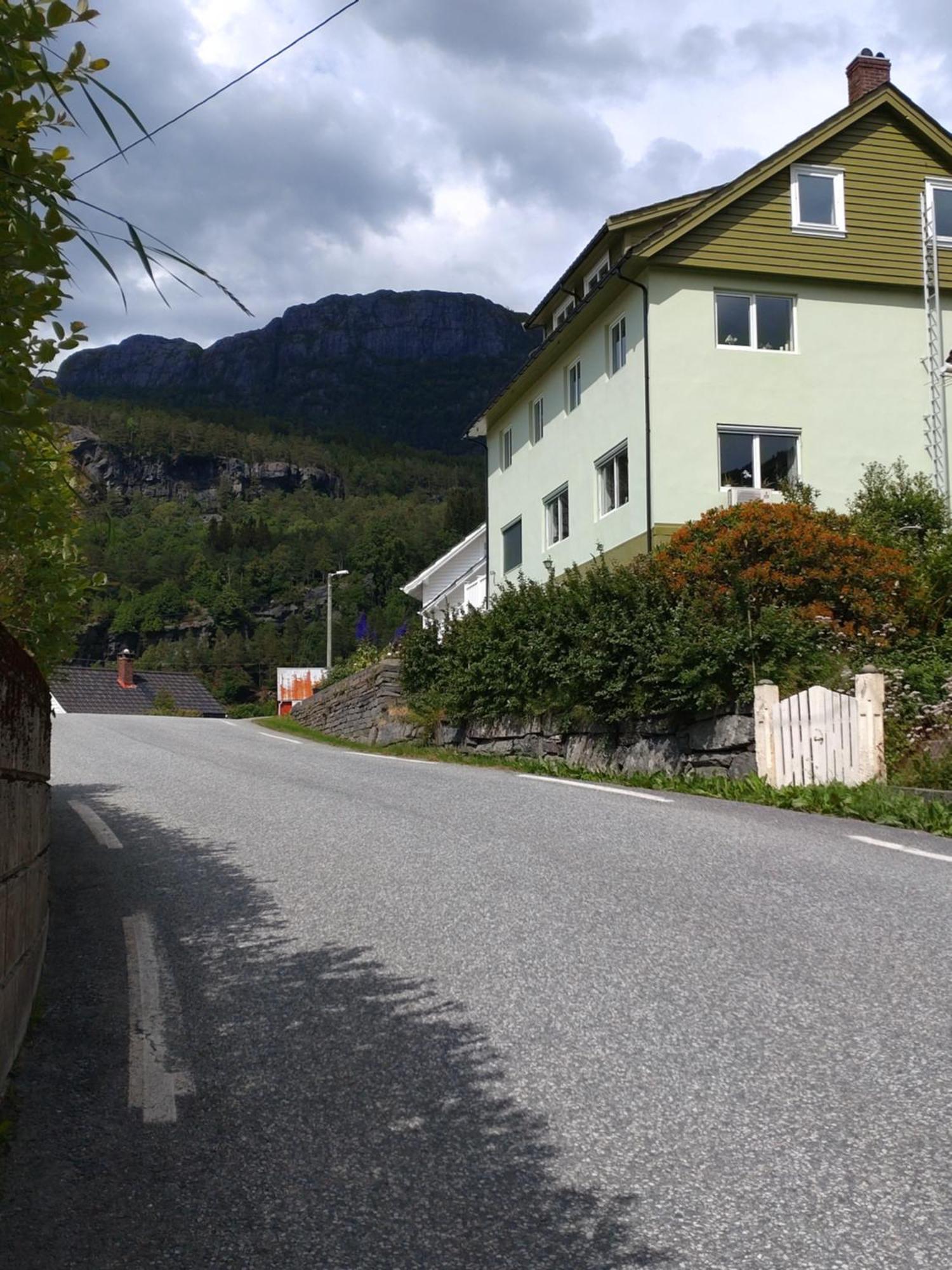 Hardanger Rom & Harmonium "The Green B&B" Herand Exterior photo