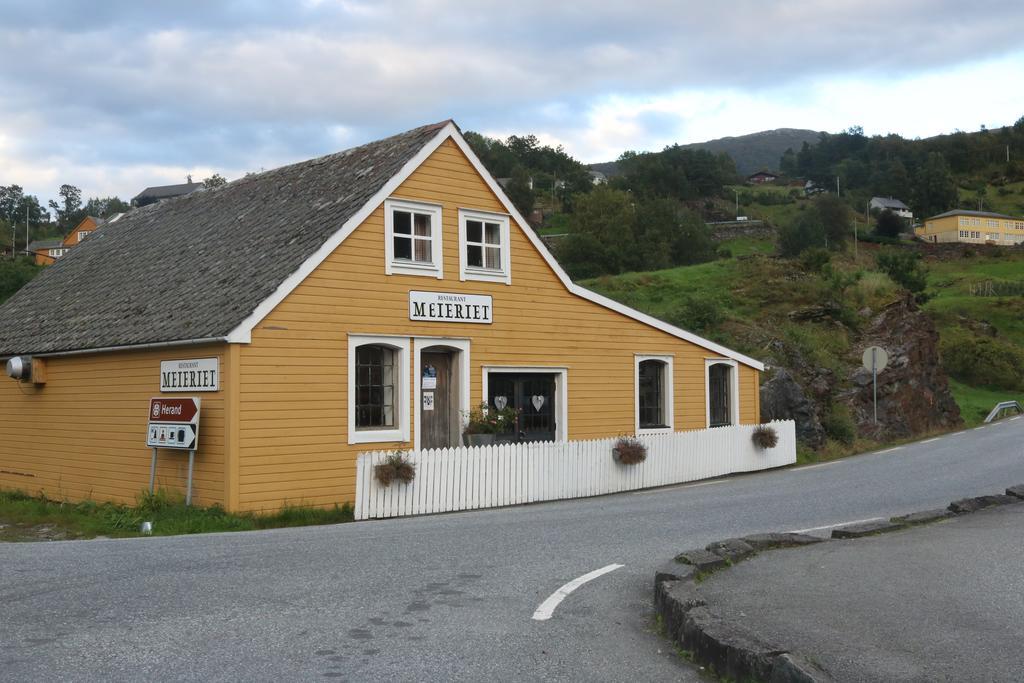 Hardanger Rom & Harmonium "The Green B&B" Herand Exterior photo